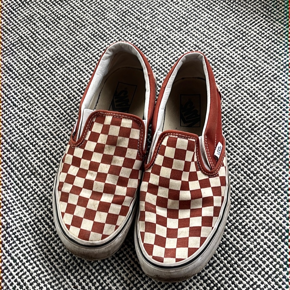 Checkered vans (w9/m7.5)